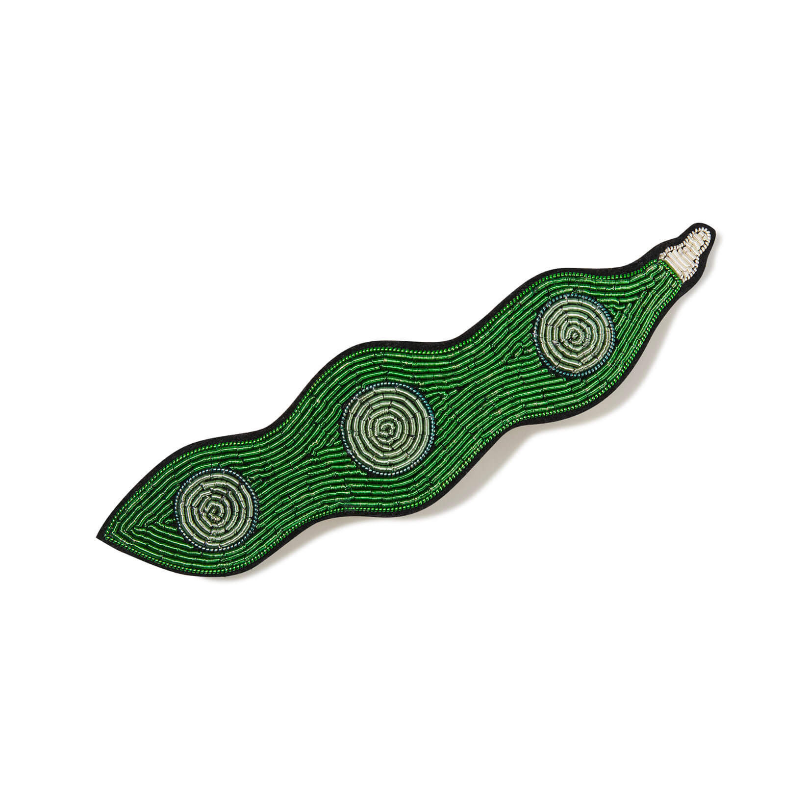 印度丝徽章手工刺绣毛豆发夹头饰，根据我们的收藏拒绝，它们富有诗意，有趣且实用。